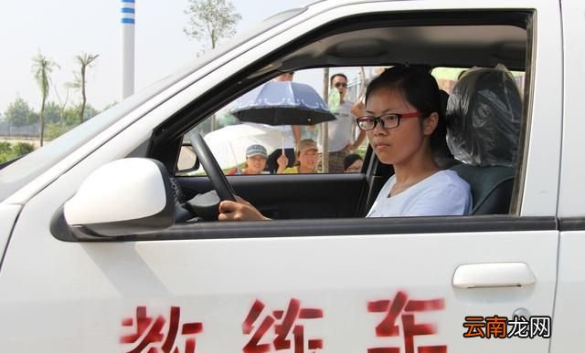 学车科目二考试要注意什么