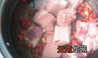 冬瓜炖排骨高压锅炖多久 排骨高压锅炖多久