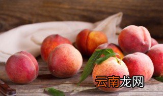 如何挑好吃的桃子 怎样挑选桃子才能好吃