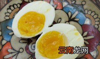冷水下锅流心蛋煮多久,流心蛋水开以后煮几分钟