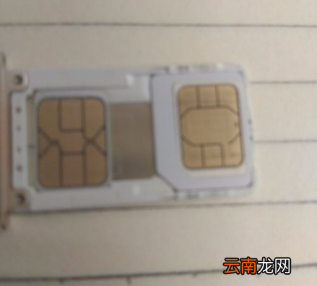 荣耀10青春版中安装SIM卡详细讲解