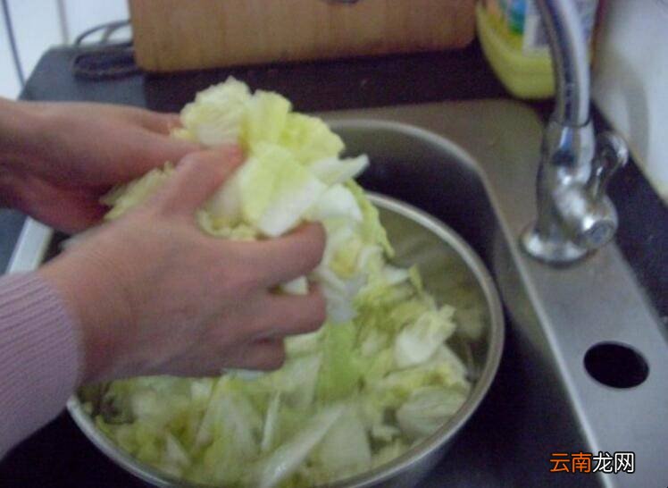 干豆腐炒白菜片的做法