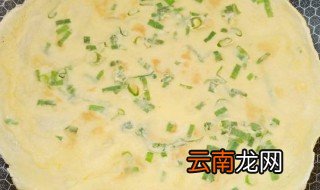 摊鸡蛋饼的做法 摊鸡蛋饼怎么做
