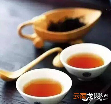 巧用6茶调理慢性咳嗽