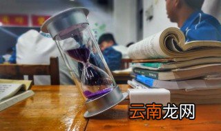 格格不入典故 成语格格不入典故