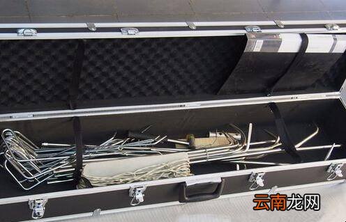 汽车凹坑怎么修复