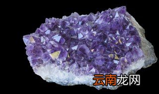 招财戴什么 招财戴什么水晶