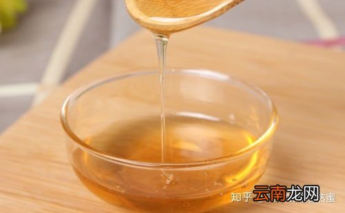 运动喝蜂蜜水的作用与功效,剧烈运动后喝蜂蜜水有好处吗?