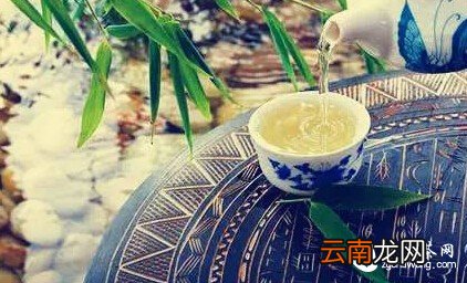 喧嚣世间 抛开烦恼,拿起茶杯放下心事
