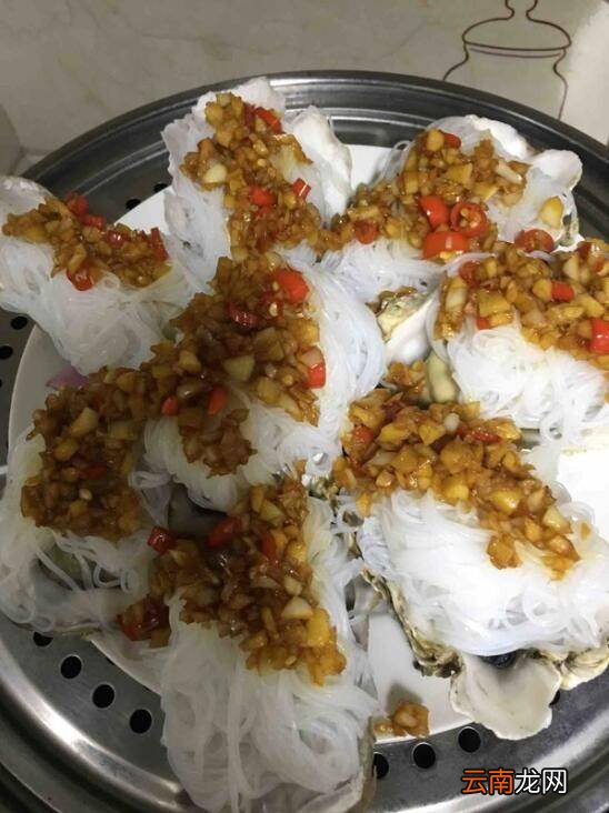蒜蓉粉丝蒸生蚝怎么做