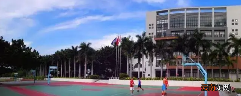 东莞电子技术学校老师要坐班吗