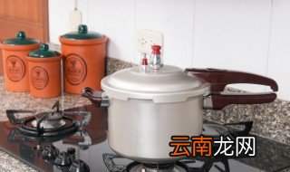 高压锅发出鸣笛危险吗 高压锅发出鸣笛危不危险