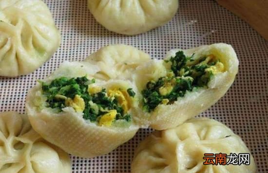 如何保持蒸好后的包子有青菜韭菜的绿色液体