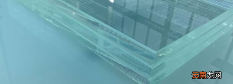 玻璃纸如何快速去除,玻璃纸粘在玻璃上如何清除