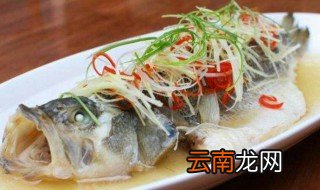鲈鱼如何清蒸 鲈鱼清蒸方法
