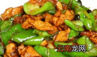 五花肉炒青椒的做法 五花肉炒青椒怎么做