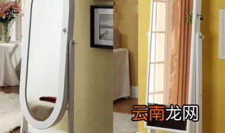 全身镜放哪里最旺财,全身镜放在哪最旺风水客厅