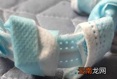 小学生自制闺蜜手链,怎么用口罩做闺蜜手环