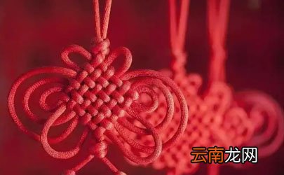 门对门挂中国结可以挂门上吗