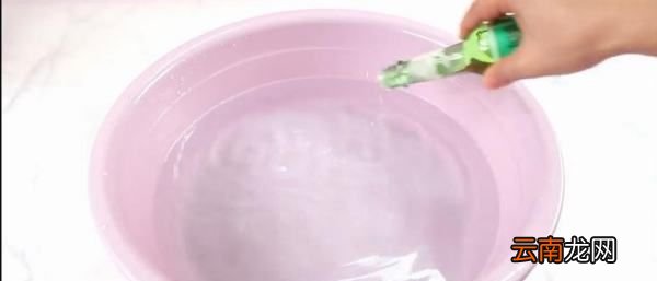 火灾后的气味多久能消除，宿舍起火后可以用被子灭火吗