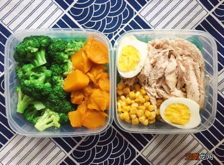 一周鸡胸肉减肥食谱是什么