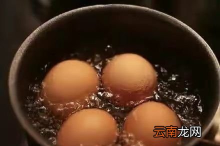 蛋煮全熟要几分钟，水煮蛋要煮几分钟才熟透
