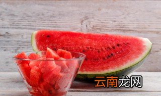 用保鲜膜包半个西瓜放冰箱可以吗
