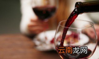 冰箱恒温保鲜可以放红酒吗 冰箱恒温保鲜可以放红酒吗吗