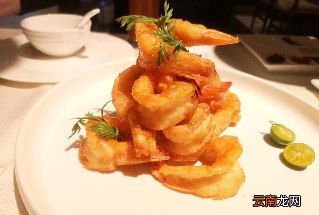 第一次吃北京烤鸭是一种什么样的体验呢