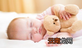 女孩满月祝福语 女孩满月祝福语八个字