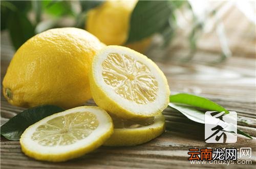 这9种东西千万别往脸上抹,看完我惊呆了!