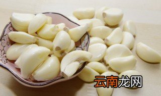 蒜头怎么保鲜不发苦,蒜头怎么保鲜不发苦不发芽