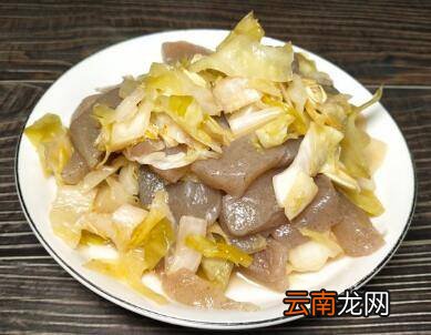 酸菜魔芋怎么炒好吃