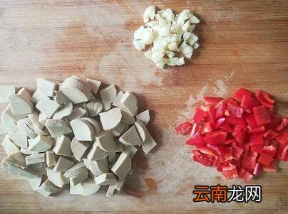 素鸡怎么炒好吃