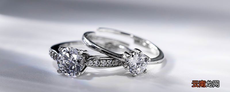 订婚戒指戴哪个手指 订婚戒指戴左手还是右手