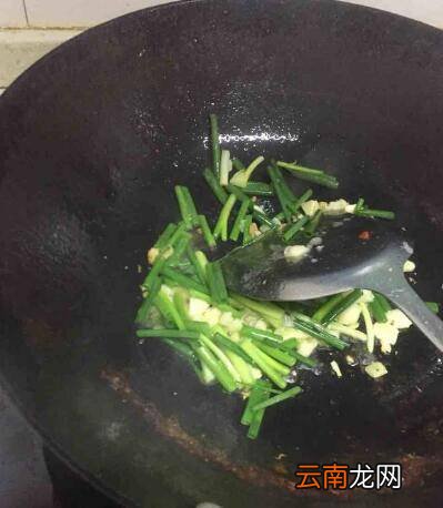 素黄瓜怎么炒好吃