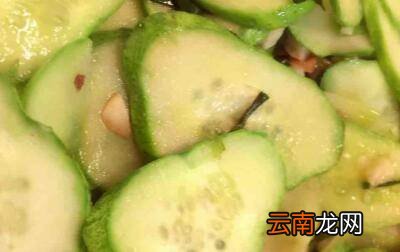 素黄瓜怎么炒好吃