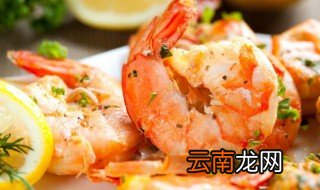 海鲜能不能和椰汁一起吃 能不能一起吃海鲜和椰汁