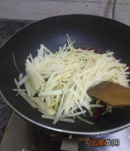 土豆丝怎么炒软