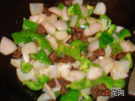 柿子椒怎么炒