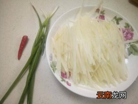 土豆丝怎么炒不粘锅