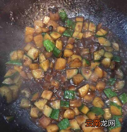 素爆怎么炒