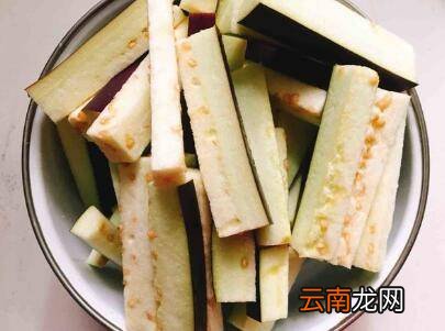 茄子炒土豆怎么做