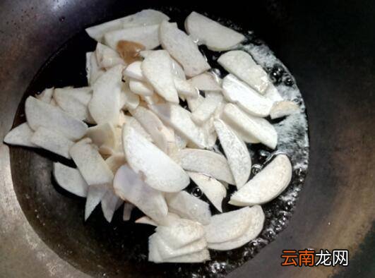 瘦肉炒菇怎么做好吃