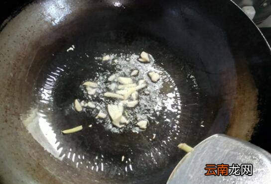 瘦肉炒菇怎么做好吃