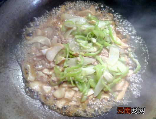 瘦肉炒菇怎么做好吃