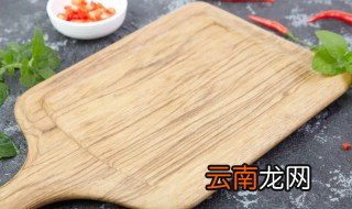 新买的菜板怎么清洗比较好，新买的菜板如何清洗