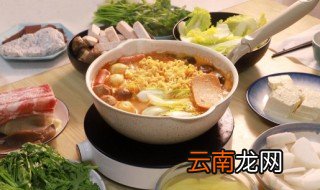 不锈钢锅可以在电磁炉上面使用吗 不锈钢锅是否可以在电磁炉上面使用