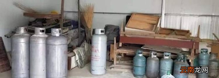 乒乓球为什么易燃,易燃易爆物品和杂物等应该堆放在哪里