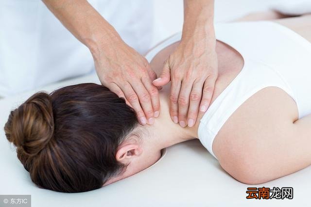 泡脚养生但这样拍一拍，效果比泡10次脚还管用